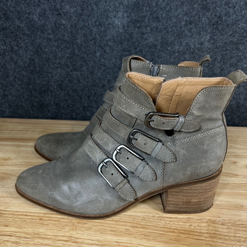 Lucky Brand Loreniah Grey Suede Buckle Moto Ankle Boots 7.5 M LK-LORENIAH